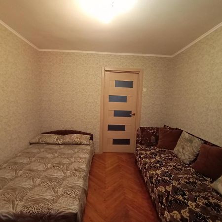 2Rooms Gagarina Kharkiv Exterior photo