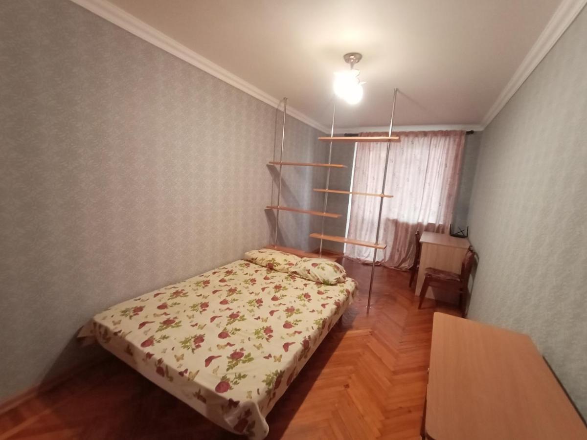2Rooms Gagarina Kharkiv Exterior photo