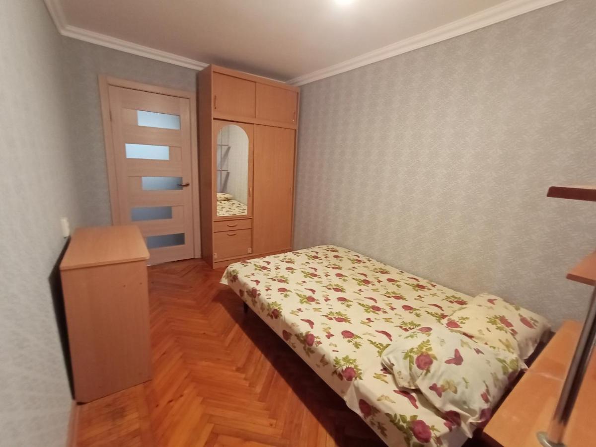 2Rooms Gagarina Kharkiv Exterior photo